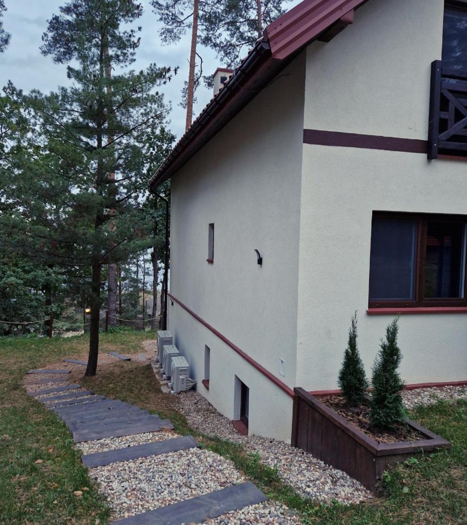 Apartamenty Niegocin Wilkasy Exteriör bild