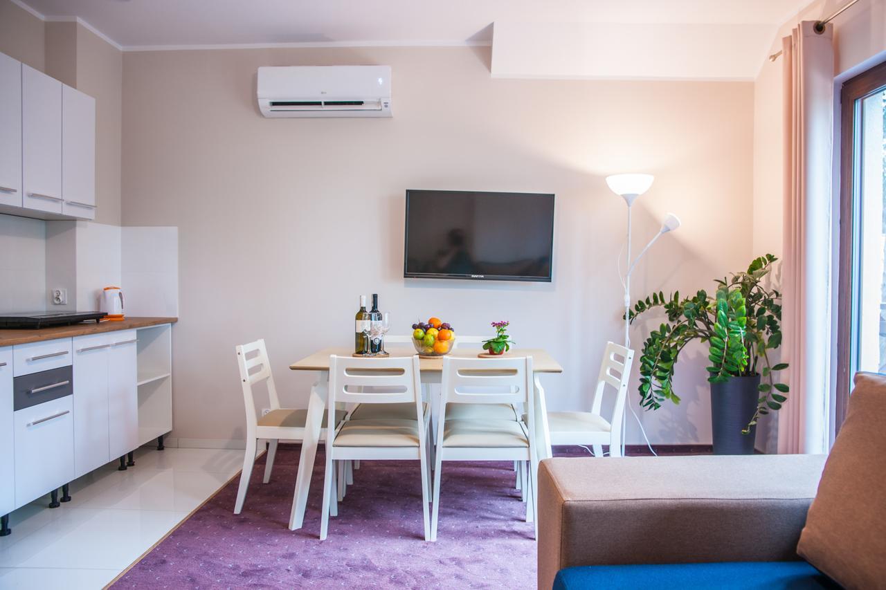 Apartamenty Niegocin Wilkasy Exteriör bild